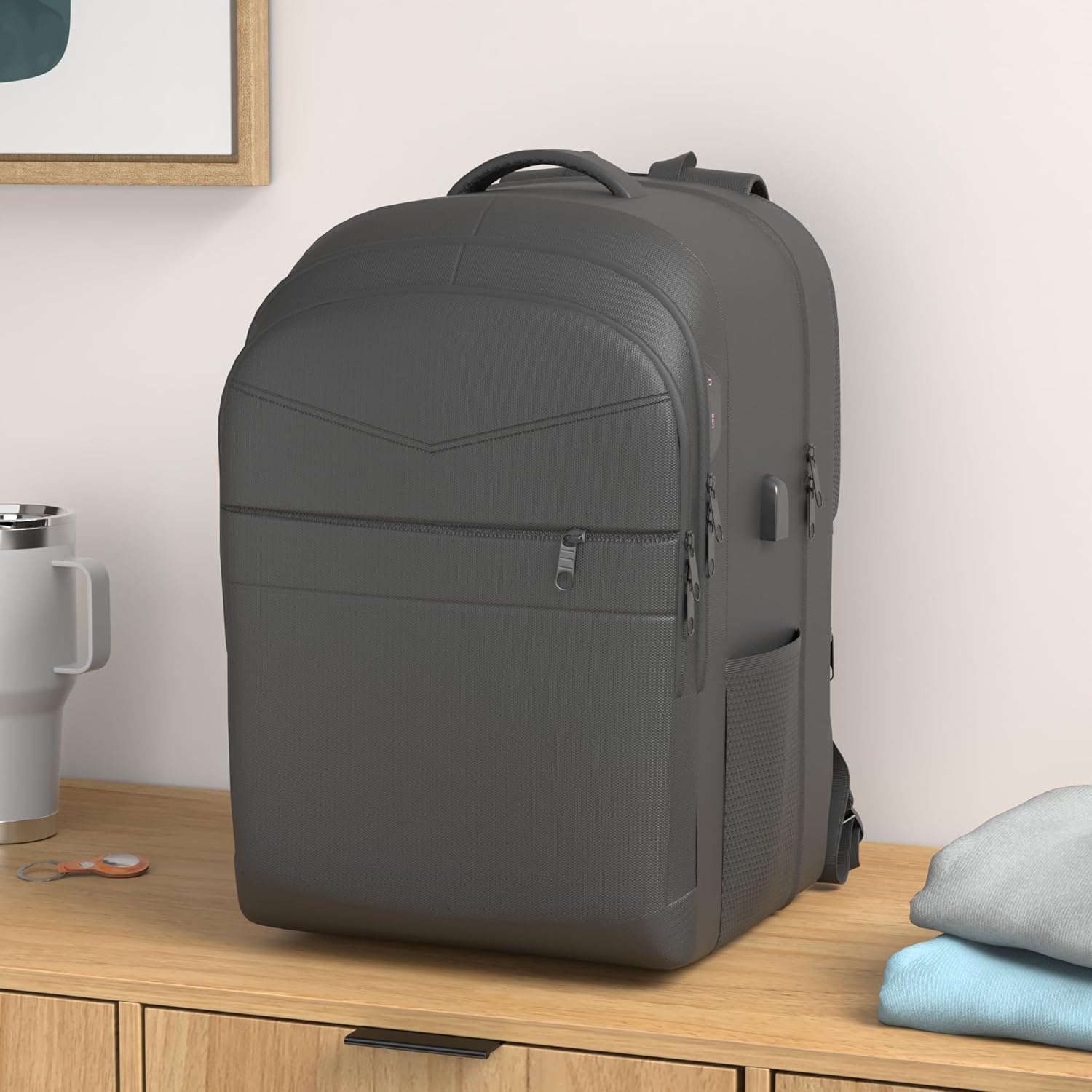 Travel Backpack, Large Carry on Backpack, 17 Inch Laptop Bag, Big Sturdy TSA-Friendly with USB Port College School Rucksack Bag, Gifts for Him Men Women, Black